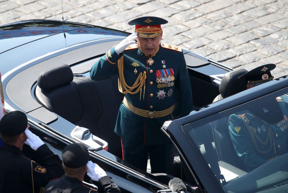 Cum arata noua limuzina de 150.000 euro a lui Putin. Rusii au copiat un model celebru de lux. FOTO_1