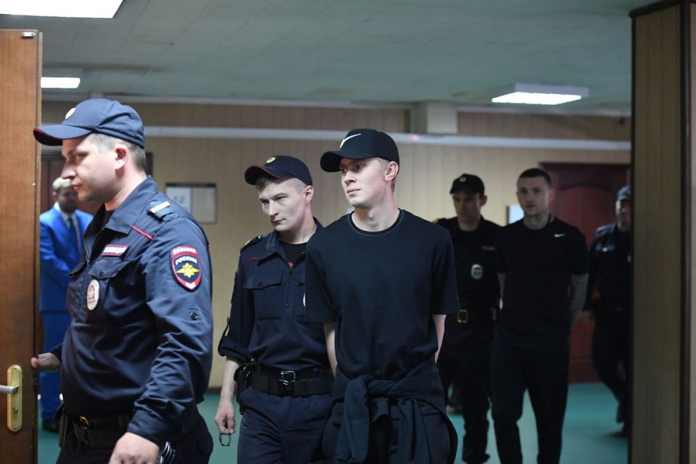 Kokorin si Mamaev, condamnati la inchisoare pana in 2021! DEZASTRU pentru vedetele de la nationala Rusiei!_3