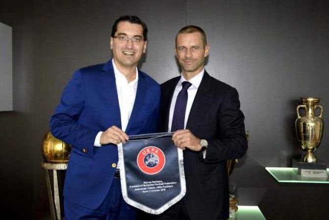 Razvan Burleanu Aleksandar Ceferin UEFA