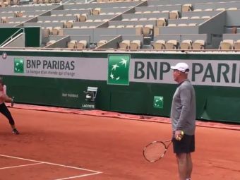 
	Simona Halep, primul antrenament la Roland Garros: &quot;Campioana e in forma buna&quot; VIDEO
