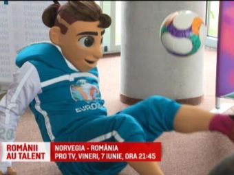 
	Mascota EURO 2020 a ajuns la Bucuresti! Dorinel Munteanu nu vrea ca Romania sa se multumeasca cu o simpla calificare: &quot;Ar trebui sa facem ceva!&quot;
