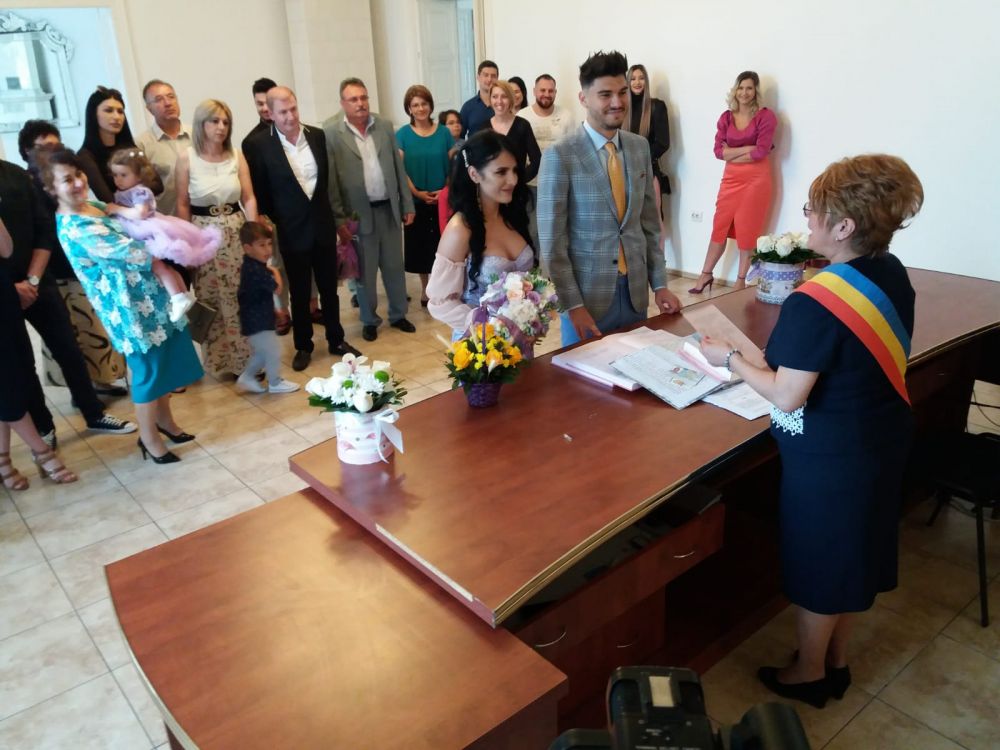 S-a casatorit inainte de transfer! Cum arata sotia viitorului jucator de la Universitatea Craiova: FOTO_2