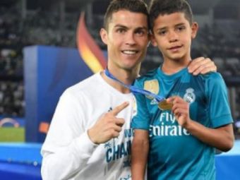 
	Surpriza totala! La 9 ani, fiul lui Cristiano Ronaldo a primit oferta sa plece de la Juventus! Ce fosta echipa a lui Ronaldo il vrea

