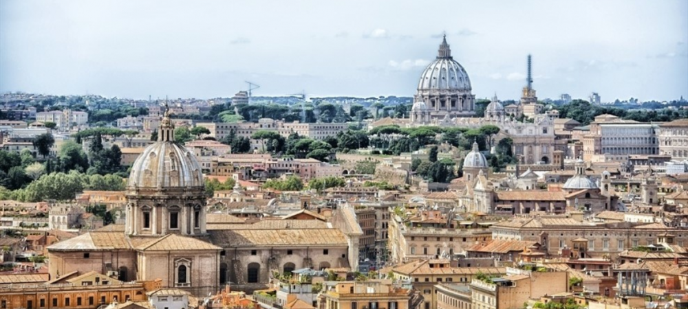 
	Roma
