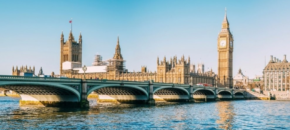 
	Londra
