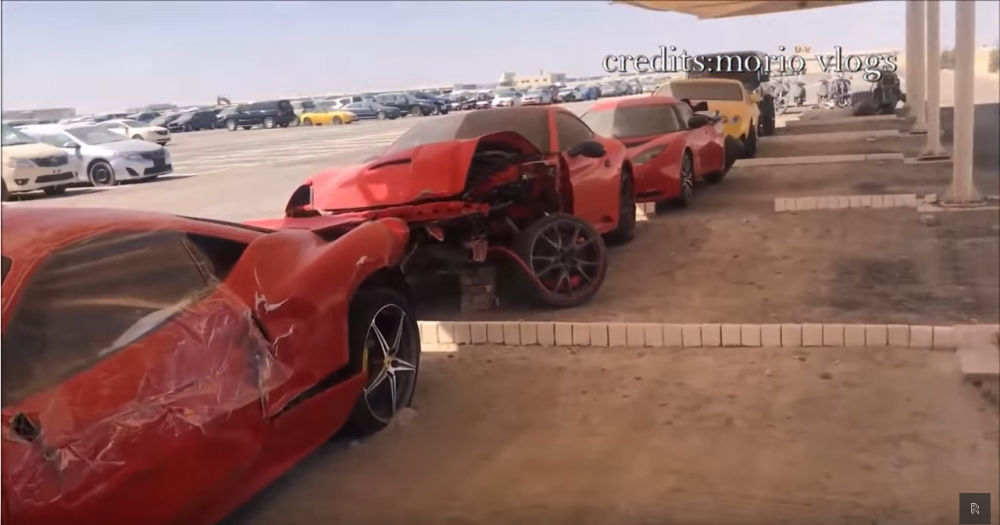 Imagini in premiera cu cimitirul auto din Dubai. Mii de bolizi de lux abandonati de seici. FOTO UIMITOR_30