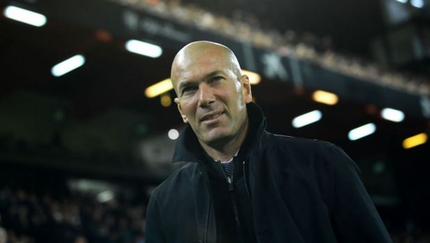 
	Zidane i-a convins pe sefii de la Real! &quot;Stai linistit, copile, contez pe tine&quot; Jucatorul pe care oficialii voiau sa-l imprumute, in prim-plan pentru Realul noului sezon
