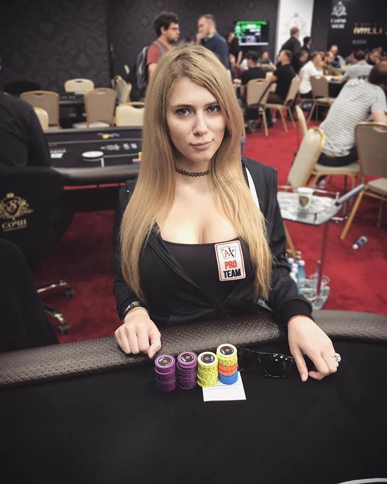 A murit cea mai sexy jucatoare de poker din Rusia! Cauzele suspecte in care s-a produs tragedia! Ce au transmis anchetatorii!_9