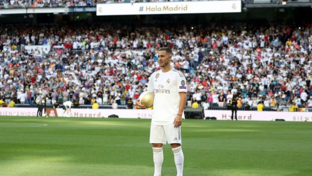 
	Real Madrid a mai facut un transfer! Un fost jucator de la Barcelona a semnat astazi, la o zi dupa prezentarea lui Hazard

