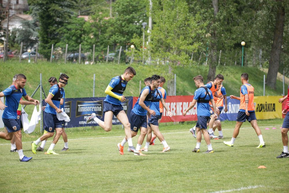 ROMANIA U21: Primul antrenament in formula completa. Radoi si-a monitorizat jucatorii de la inaltime. FOTO_12