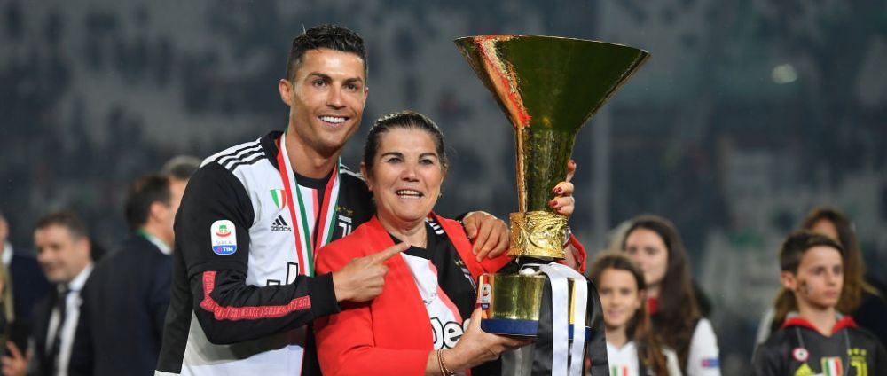 Cristiano Ronaldo Dolores Aveiro juventus Portugalia Serie A