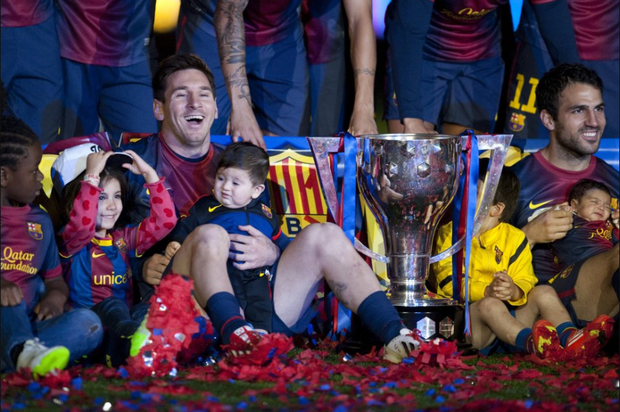 Leo Messi, 32 de ani! 32 de imagini MEMORABILE din cariera omului care a spart toate recordurile in fotbal. FOTO_15
