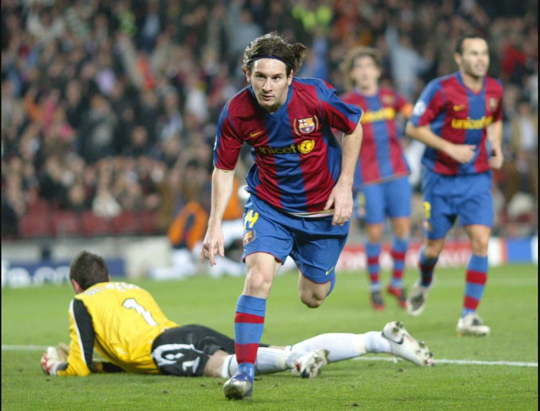Leo Messi, 32 de ani! 32 de imagini MEMORABILE din cariera omului care a spart toate recordurile in fotbal. FOTO_5