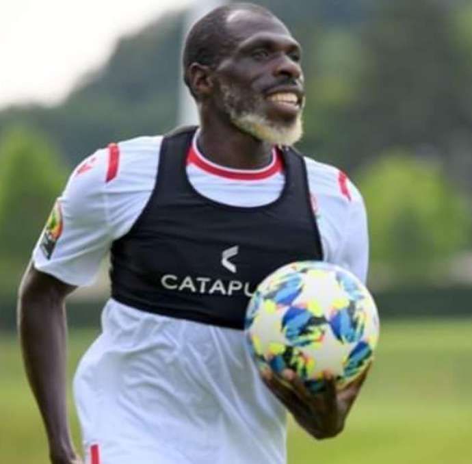 Jucatorul din Kenya care a socat la Cupa Africii: "Pare mult mai batran de 26 de ani!" FOTO_12