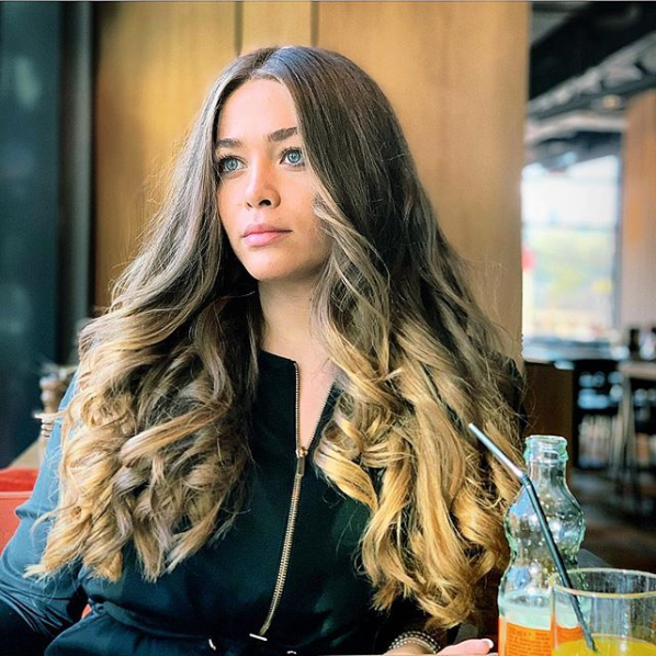 Ce a filmat iubita lui Cristi Manea in tribune la Romania - Franta, inainte sa fie ATACATA! VIDEO_25