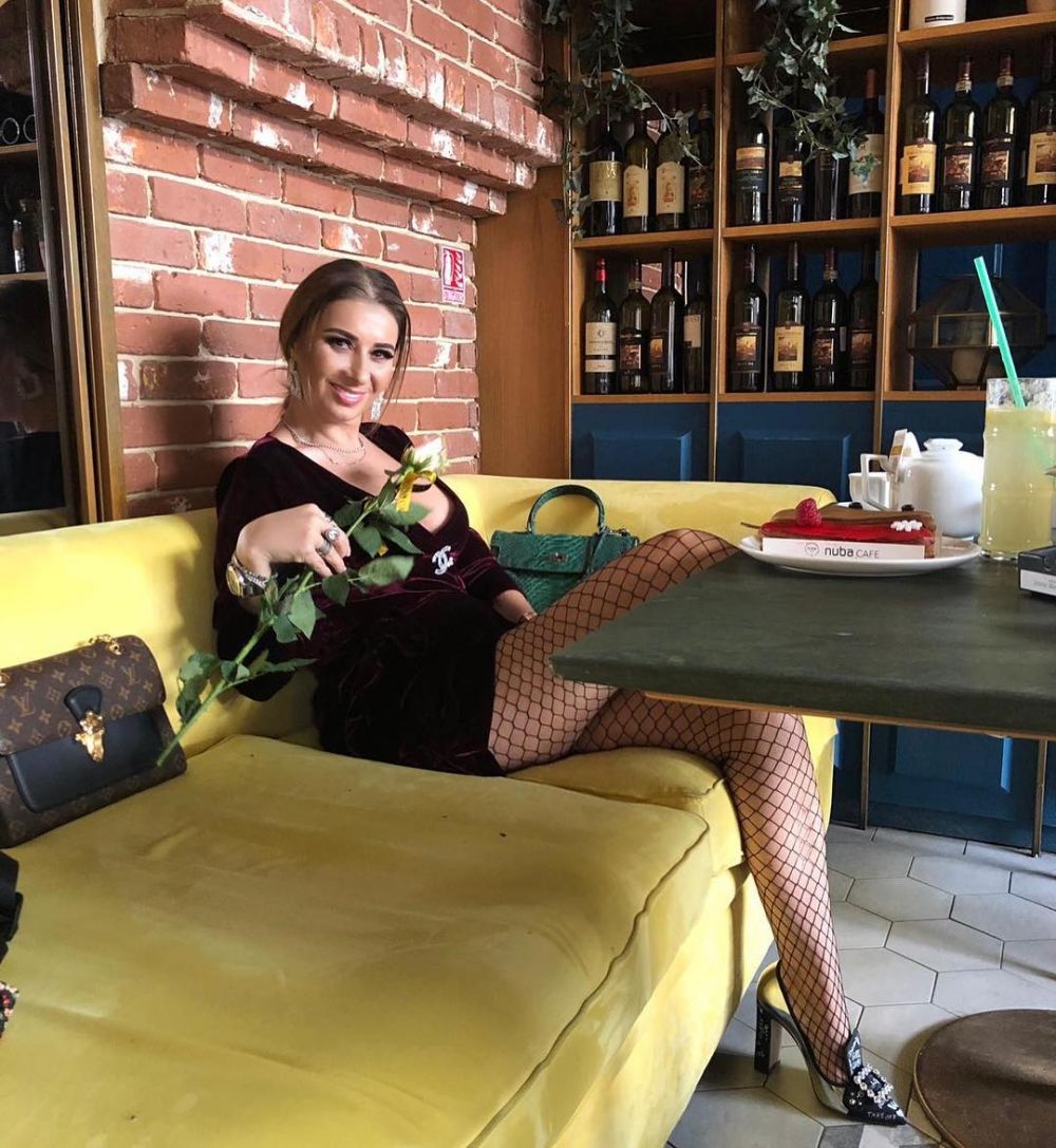 GALERIE FOTO | Anamaria Prodan tinuta de 500.000 de euro la inaugurarea restaurantului lui Bourceanu! A intors toate privirile_1