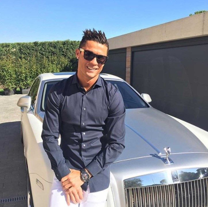 Cristiano Ronaldo, aparitie SOC in Portugalia! A scos DOI bolizi de 4 milioane euro la plimbare. FOTO_22