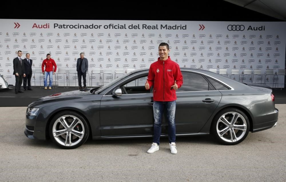 Cristiano Ronaldo, aparitie SOC in Portugalia! A scos DOI bolizi de 4 milioane euro la plimbare. FOTO_43