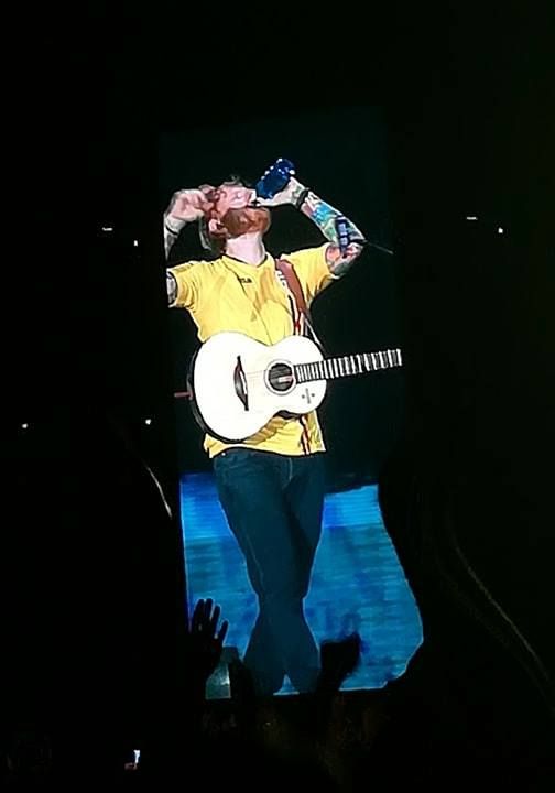 Ed Sheeran, in tricoul nationalei Romaniei! 50.000 de oameni au cantat alaturi de el pe Arena Nationala_1