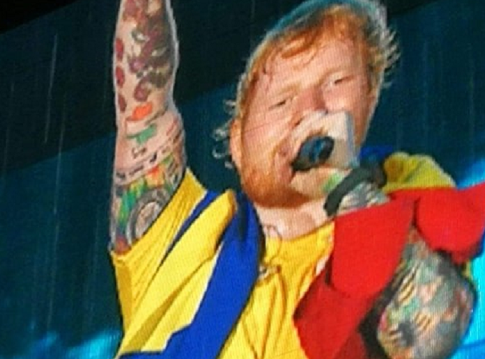 Ed Sheeran, in tricoul nationalei Romaniei! 50.000 de oameni au cantat alaturi de el pe Arena Nationala_4