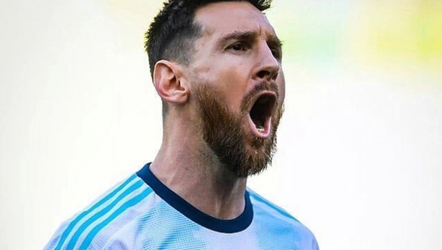
	Primul arbitru care ii raspunde lui Messi dupa scandalul de la Copa America! Argentinianul si-a iesit din pepeni: &quot;Rahaturile astea iti distrag atentia de la joc&quot;
