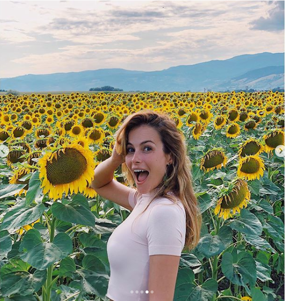 "Pace, frumusete, paradis!" Ce a postat iubita model a lui Horia Tecau despre Romania. FOTO_5