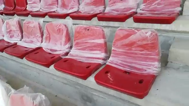 Se monteaza scaunele pe cel mai nou stadion din Romania! Arena va fi gata in aceasta toamna. FOTO_2
