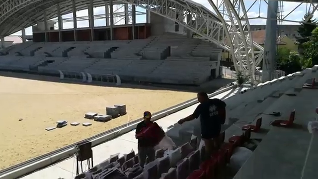 Se monteaza scaunele pe cel mai nou stadion din Romania! Arena va fi gata in aceasta toamna. FOTO_6