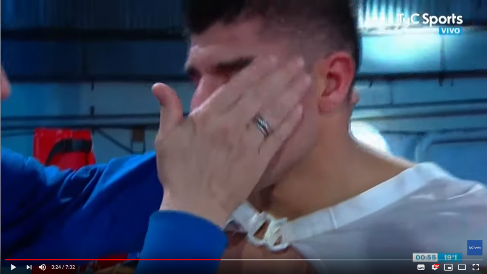 O noua tragedie in box! Hugo Santillan a MURIT in urma loviturilor primite in ring. ATENTIE: imagini socante! VIDEO_6