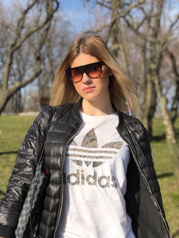 Cea mai SEXY jucatoare de volei pleaca din Romania! Unde s-a transferat chiar de ziua ei. FOTO_28