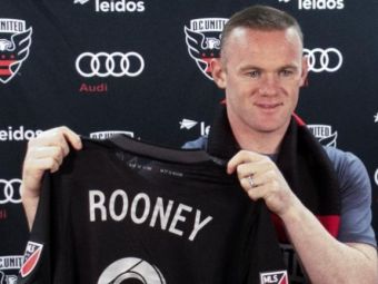 
	Rooney, in negocieri cu o echipa din Anglia! Surpriza: legenda lui United poate fi antrenor-jucator la o formatie care s-a batut pentru Premier League
