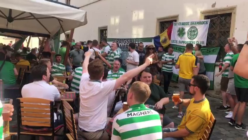 Fanii lui Celtic au pus stapanire pe centrul orasului! Atmosfera incendiara cu cateva ore inainte de meciul cu CFR. VIDEO_1