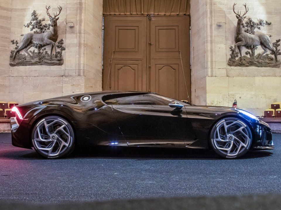 Bugatti La Voiture Noire, cea mai scumpa masina vanduta vreodata: 17 milioane euro! Ronaldo, suspectat ca e noul proprietar. FOTO_9
