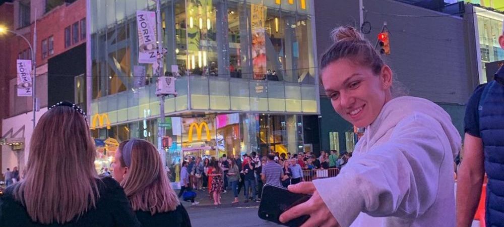 Simona Halep halep Times Square US Open US Open 2019