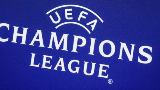 
	PLAY OFF UEFA CHAMPIONS LEAGUE | Ajax - Apoel 2-0, Brugge - Lask Linz 2-1! Ajax si Brugge se califica in grupele Champions League! Razvan Marin a intrat in minutul 90 la Ajax
