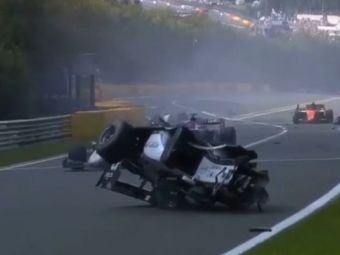 
	TRAGEDIE in Formula 2! Un pilot si-a pierdut viata dupa un accident teribil: trei masini au fost implicate | VIDEO
