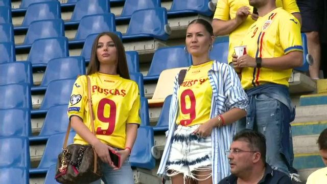 ROMANIA - MALTA, PROTV: Iubita lui George Puscas, aparitie de senzatie inainte de meci. FOTO_9