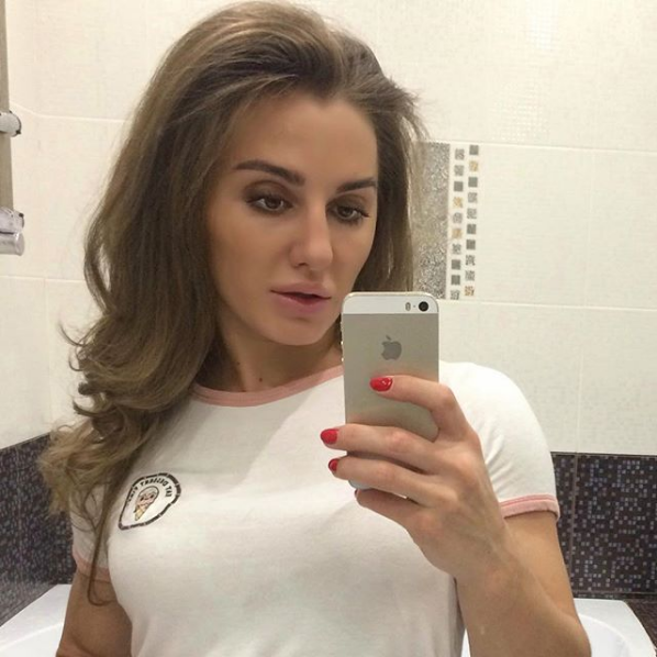 Alexandra Albu, celebra luptatoare de MMA, hartuita online: "E plin de perversi" Ce poze primeste_44