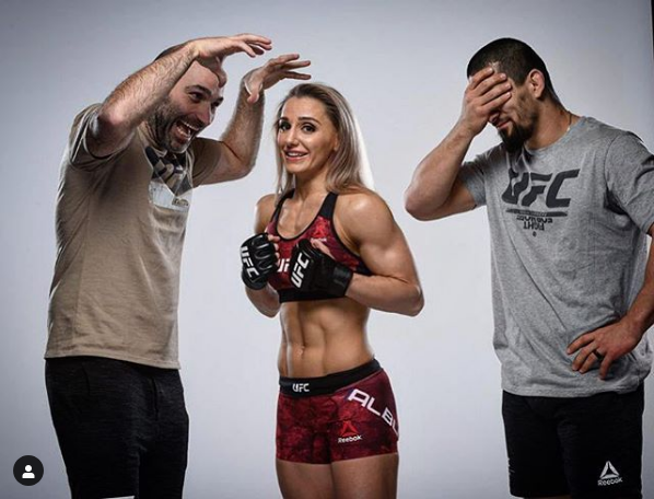 Alexandra Albu, celebra luptatoare de MMA, hartuita online: "E plin de perversi" Ce poze primeste_24