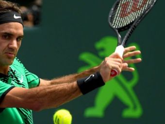
	VIDEO | Roger Federer, de 3 puncte! Elvetianul are abilitati impresionante si in baschet
