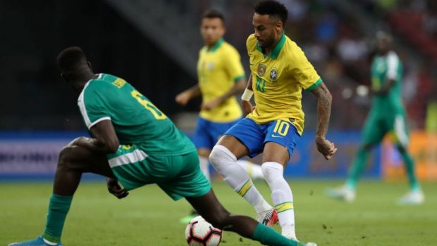 
	Firmino 1-1 Mane! Brazilia s-a chinuit cu Senegal la meciul 100 al lui Neymar in nationala Selecao. VIDEO
