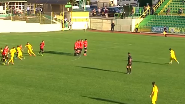 
	VIDEO | Juninho de Romania! A lansat o racheta sol-aer si a rupt plasa! Tocmai a fost marcat golul anului in Liga a doua
