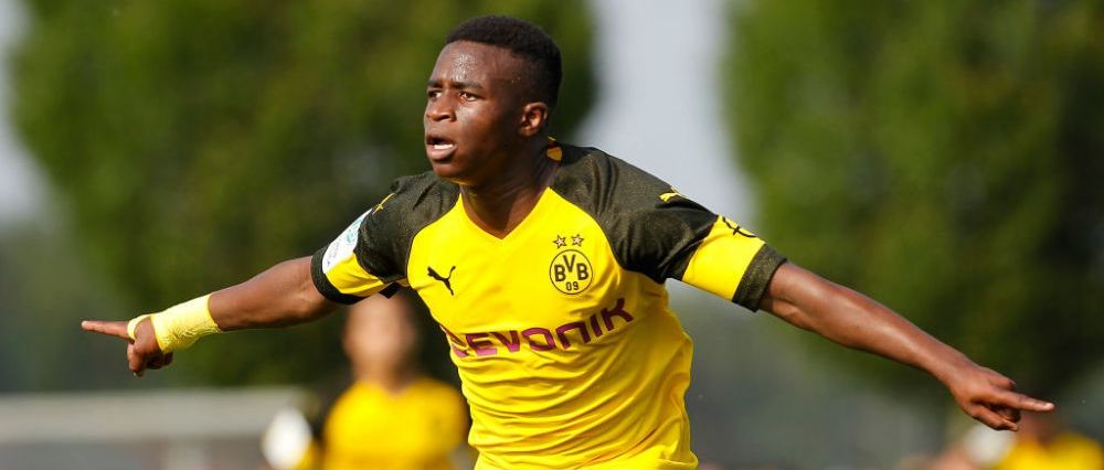 Youssoufa Moukoko Borussia Dortmund Real Madrid