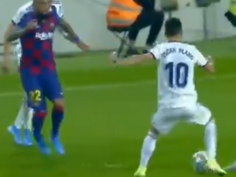 
	Dribling din ALTA LUME al lui Messi in meciul cu Valladolid! Tot stadionul s-a ridicat sa-l aplaude
