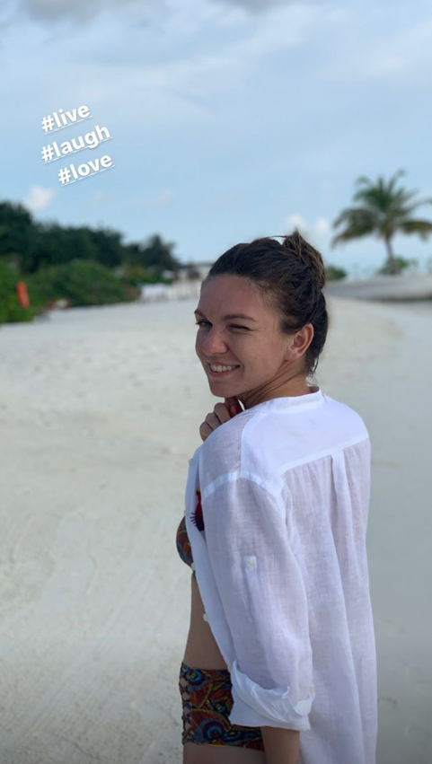 Simona Halep, fotografii de vis din vacanta! Romanca a fugit la plaja dupa Turneul Campioanelor! Mesaj special pe Instagram | GALERIE FOTO_1