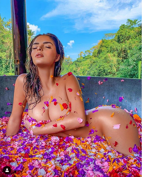E cea mai sexy fata de pe Instagram si internetul o ia razna la fiecare postare de-a ei! Transformarea totala a lui Demi Rose la ultima aparitie_14