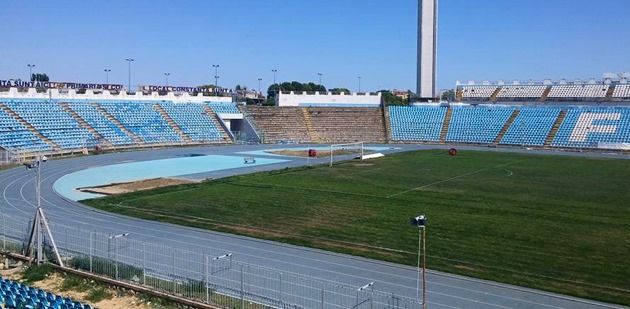 FOTO | Imaginile nepasarii! 8 stadioane importante din Romania ajunse in paragina_8