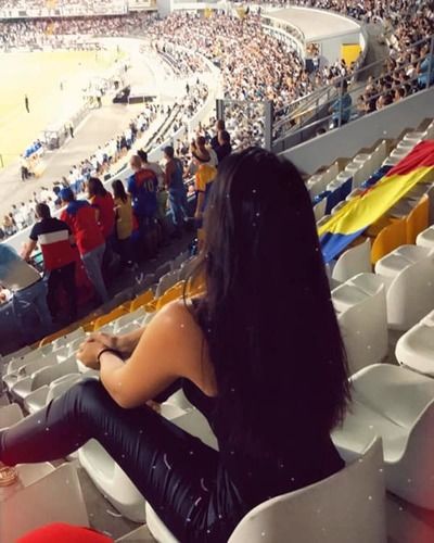 FOTO | Ea e Kim Kardashian de Romania! Iubita unui jucator de la FCSB face senzatie in Portugalia_1