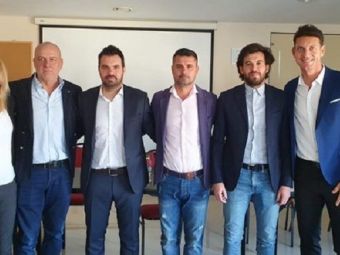 
	Patru fotbalisti activi alesi in conducerea AFAN. Ionut Rada si un fost campion cu Dinamo, printre ei
