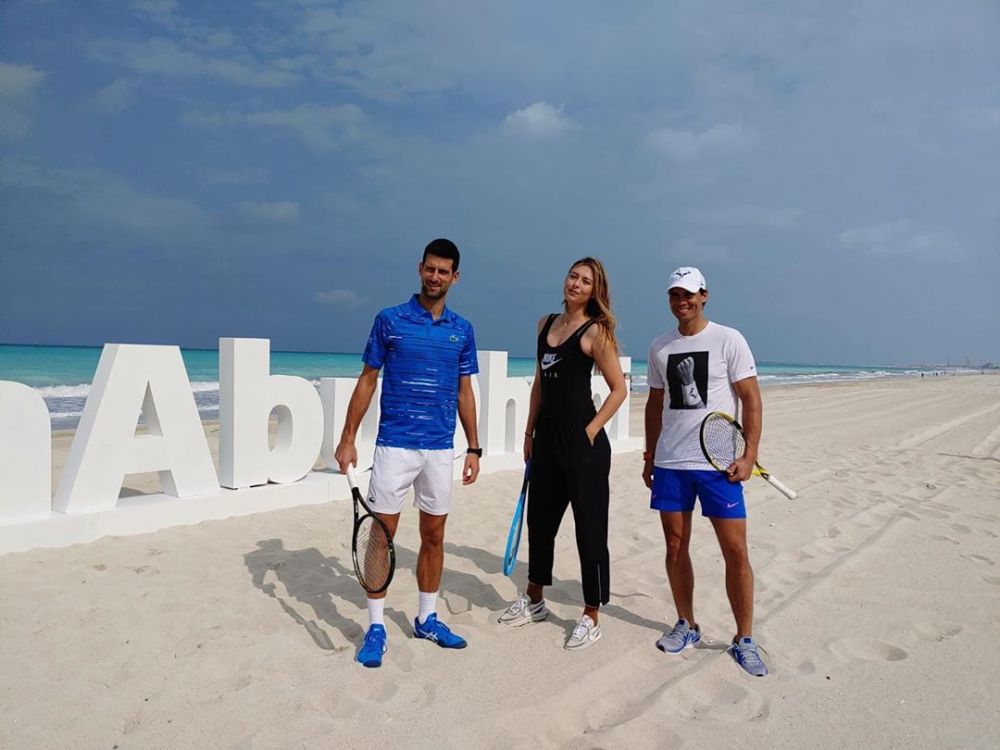 IMAGINEA CARE VALOREAZA 40 DE GRAND SLAM-URI | Ce fac Djokovic, Sharapova si Nadal impreuna la Abu Dhabi inainte de sarbatori_2